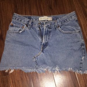 Frayed Mini jean skirt
